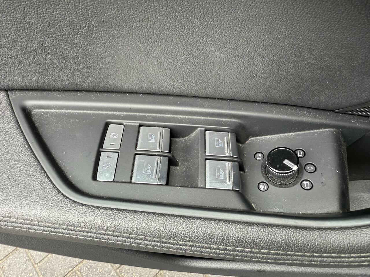 Audi e-tron BWJ 2020 e-tron 50 313 PK quattro Launch edition plus 71 kWh PANODAK | STOELVERW. | FULL LED | LEER | ADAPTIVE CRUISE | ELEKTR. STOELEN | ELEKTR. ACHTERKLEP NAVI | CLIMA | LMV | PDC