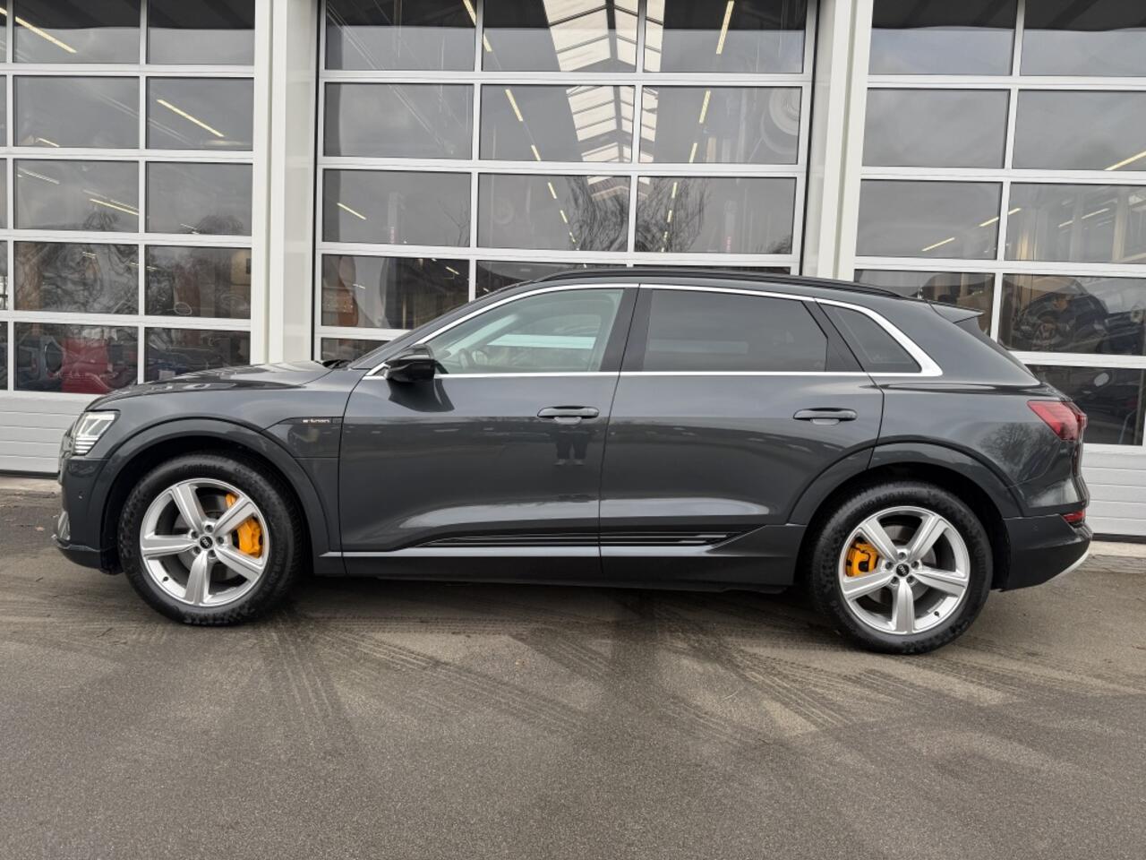 Audi e-tron 55 quattro Bns edit.