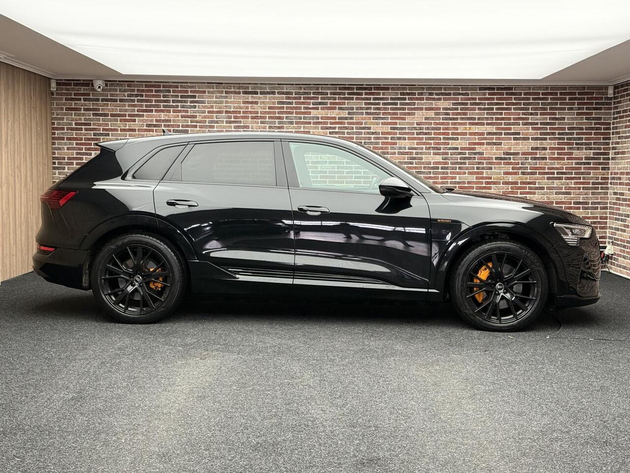 Audi e-tron 55 quattro S edition 95 kWh Virtual Adaptive Cruise