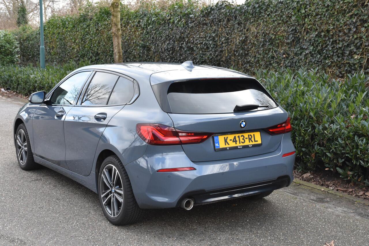BMW 1-SERIE 118i High Executive SPORTLINE | SPORTLEDER | TREKHAAK | STOEL/STUUR VERW