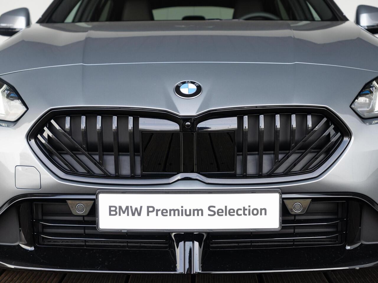 BMW 1-SERIE 120 | M Sportpakket Pro | Comfort Access | Panoramadak | Harman-Kardon | Verwarmd Stuurwiel | 18'' | Ekris Selection