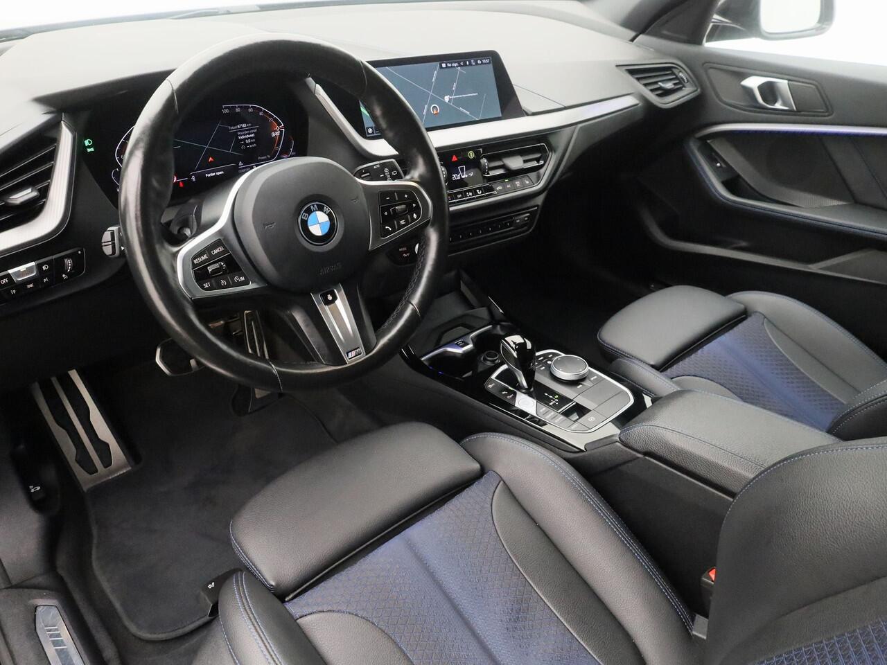 BMW 1-SERIE 118i M-Sport | CAMERA | KEYLESS | STOEL- EN STUURVERW.