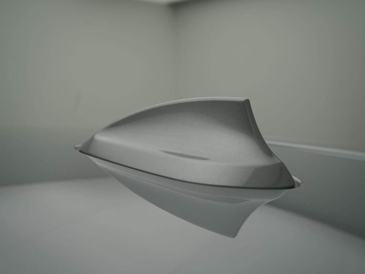 BMW 1-SERIE 118i - RIJKLAARPRIJS - Automaat - Achteruitrijcamera - All Seasonbanden - Stoel- en Stuurverwarming