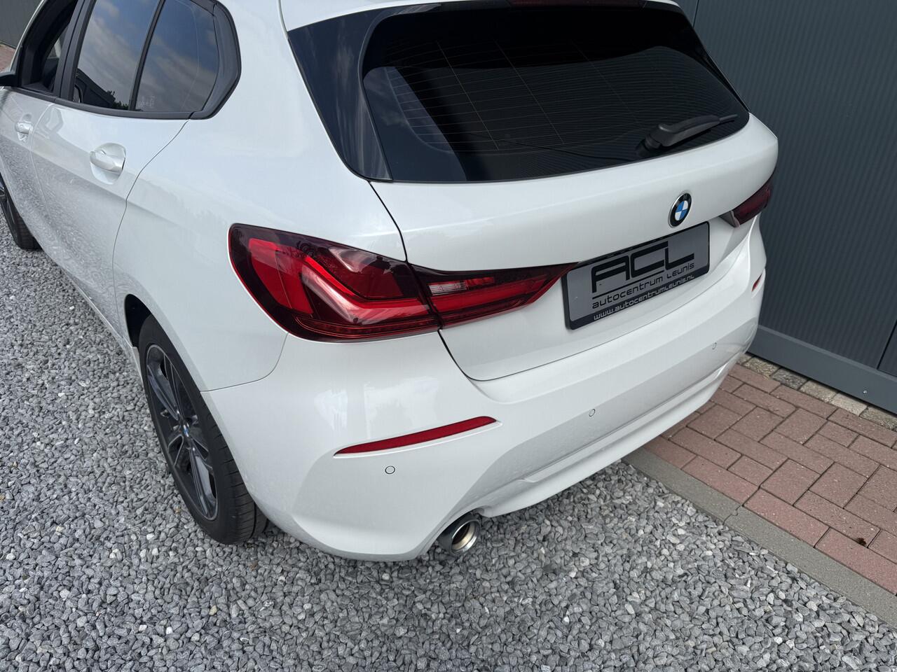 BMW 1-SERIE 118i Executive Edition 5-drs