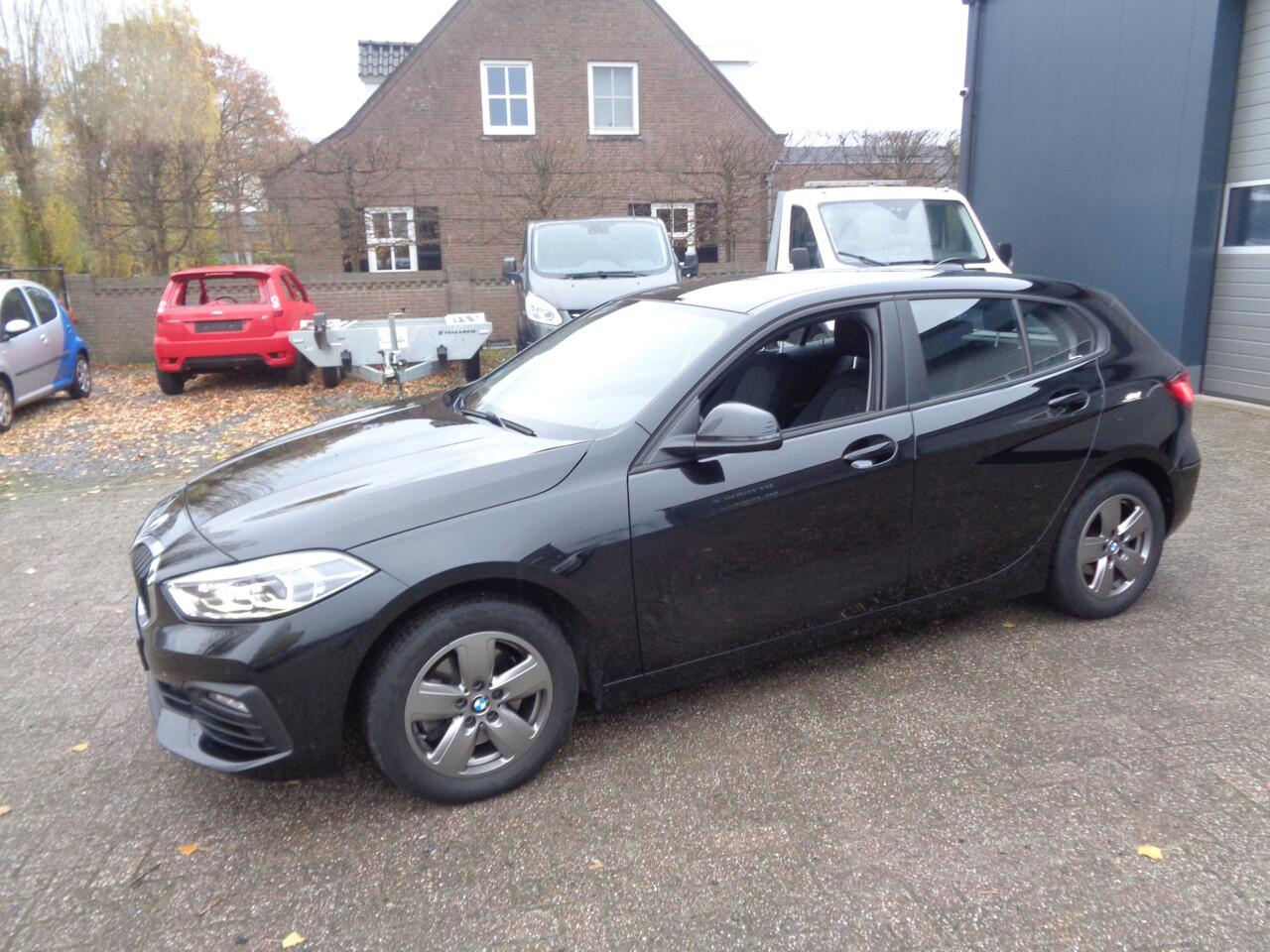 bmw-1-serie-116i-business-edition-a