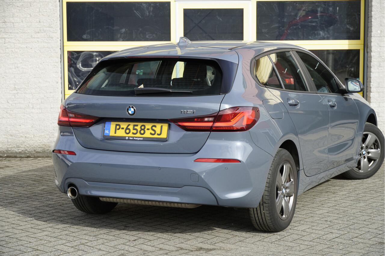 BMW 1-SERIE 118i Automaat! Business Edition BJ2022 Lmv 16" | Led V+A | Pdc | Navi | Virtual cockpit | Climate control | Cruise control | Getint glas