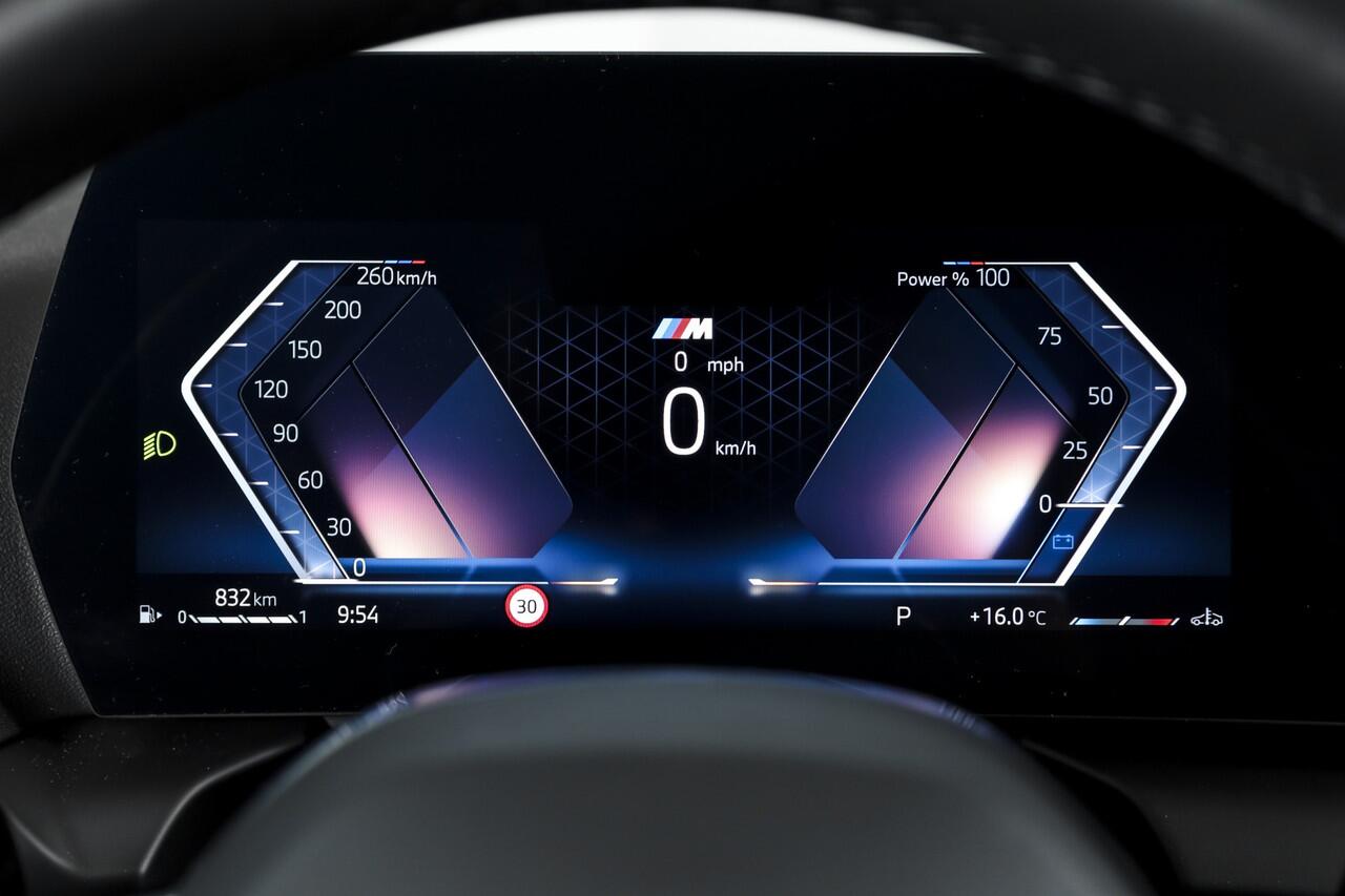 BMW 1-SERIE 120 M Sport (Nieuw Model) | Dig. Cockpit | Adapt. Cruise | Stoelverw. | PDC | Camera | NAV + App. Connect | ECC | DAB | LM 18" | 0268