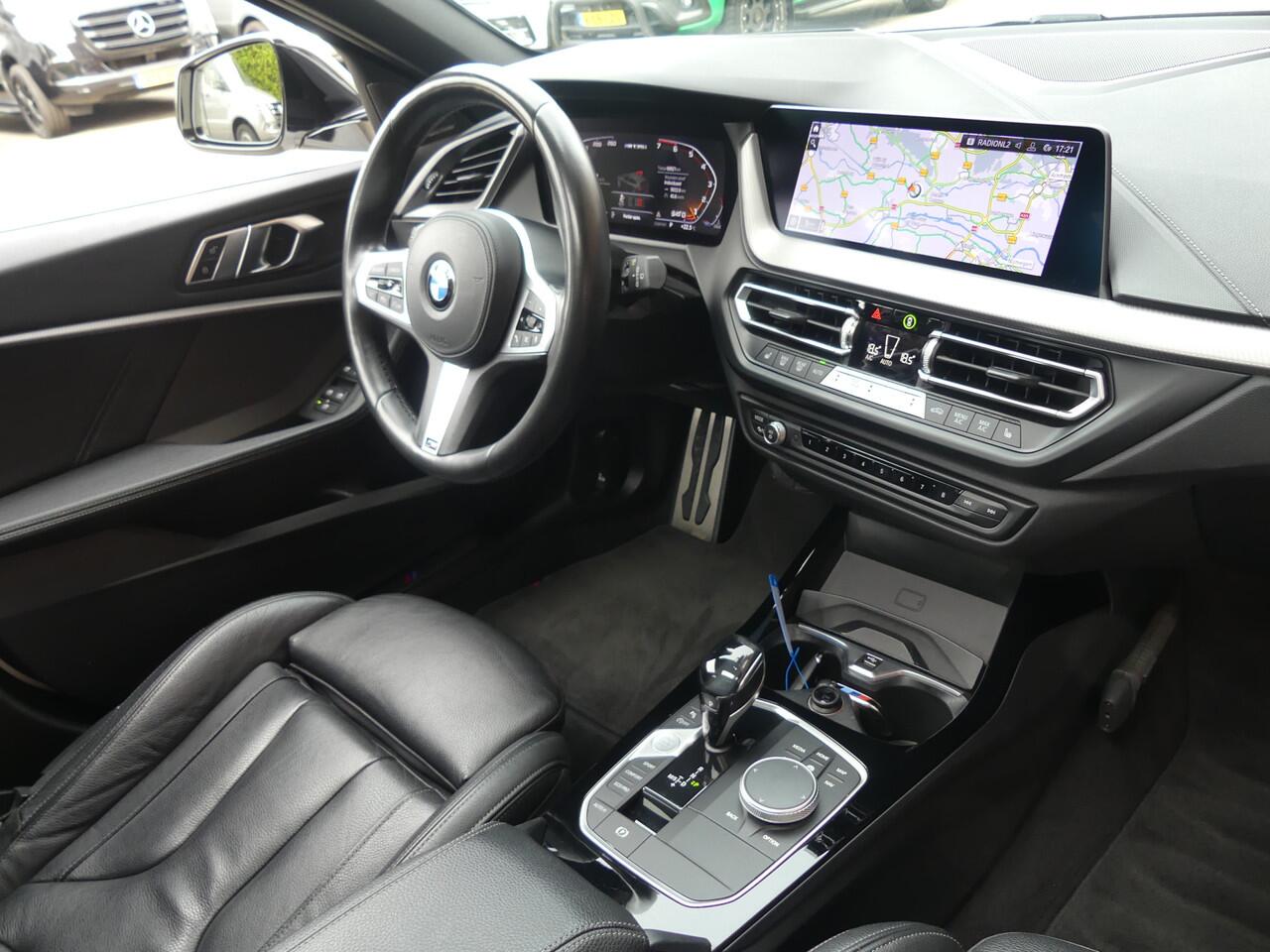 BMW 1-SERIE M135i xDrive High Executive