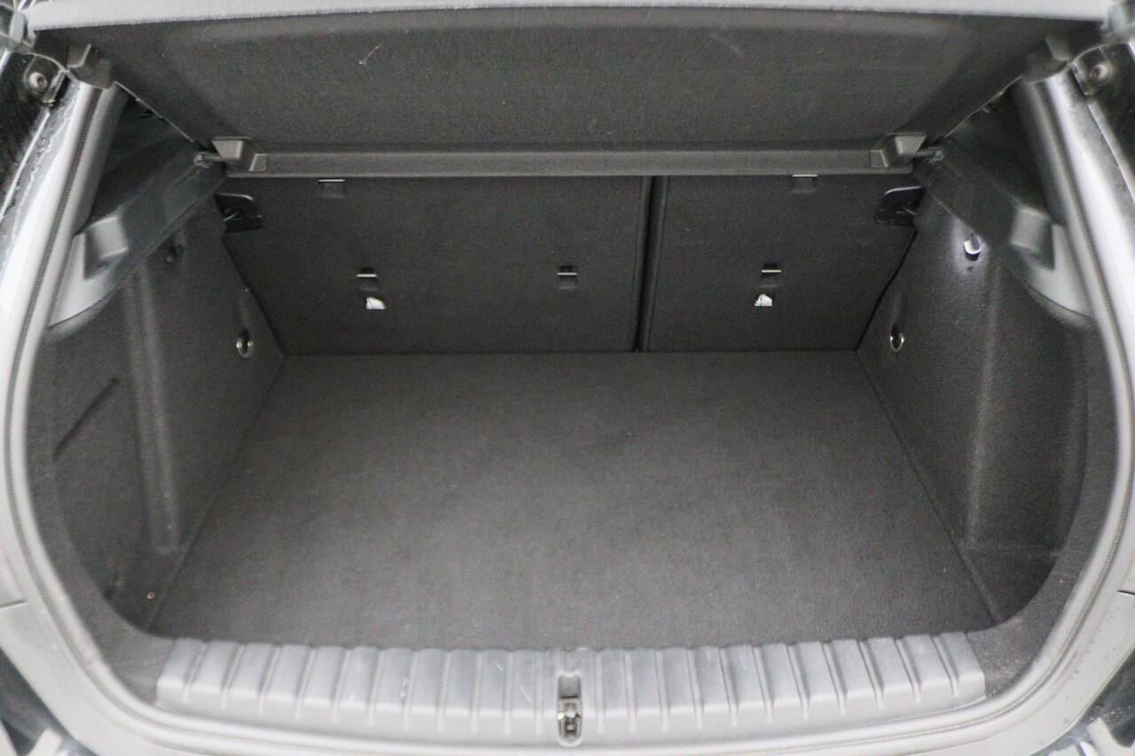 BMW 1-SERIE 128ti Business Edition M Sport Panoramadak, M-Sportstoelen, Stoelverwarming, LED, Apple Carplay, 19"