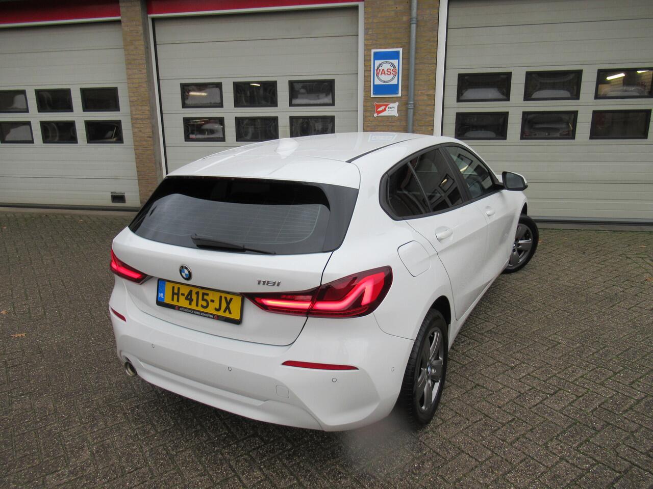 BMW 1-SERIE 118i Executive Edition