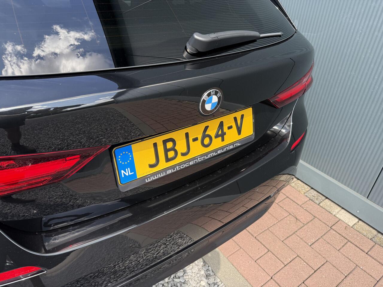 BMW 1-SERIE 118i 140pk Automaat High Executive Sportline 5-drs