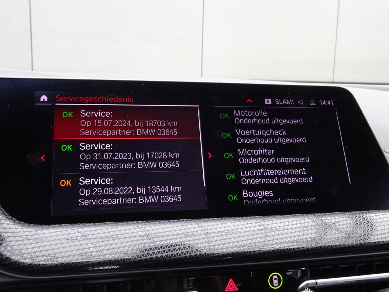 BMW 1-SERIE 118i High Executive Edition * CARPLAY * DEALER ONDERH. !!