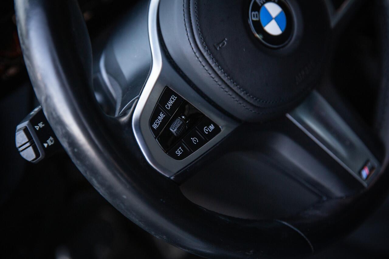 BMW 1-SERIE 120i M-sport | Apple Carplay/Android, Stoelverwarming, Navigatie,