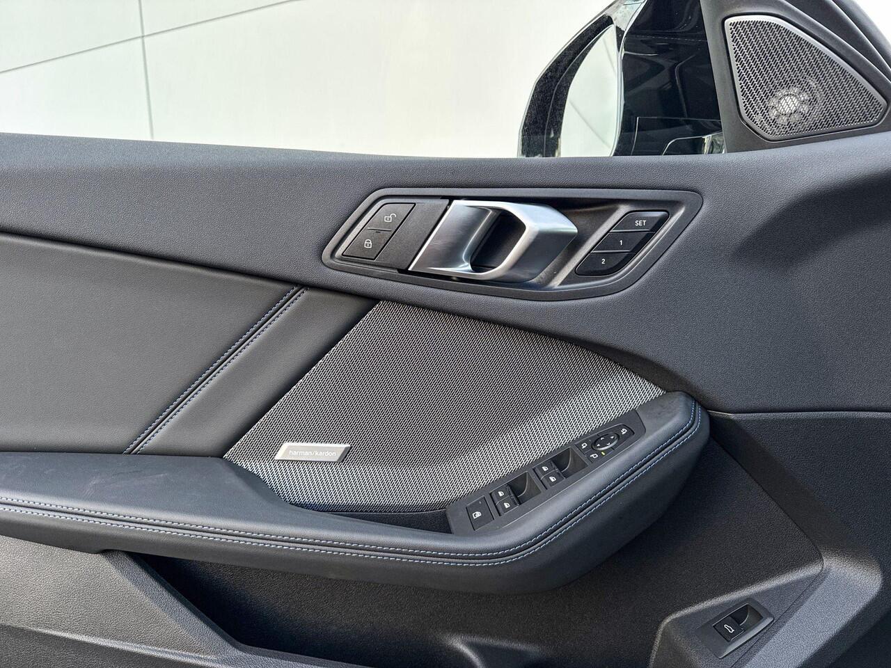 BMW 1-SERIE M135 xDrive M-Sport Innovation Pack | Selections | Panoramadak