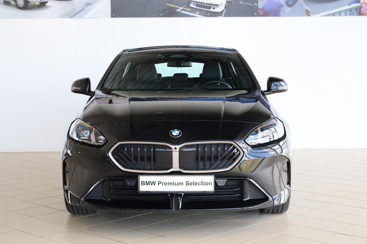 BMW 1-SERIE 5-deurs 120 | M Sportpakket | Innovation Pack