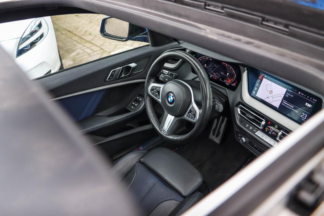 BMW 1-SERIE 118i Executive Edition M Sport | Panoramadak