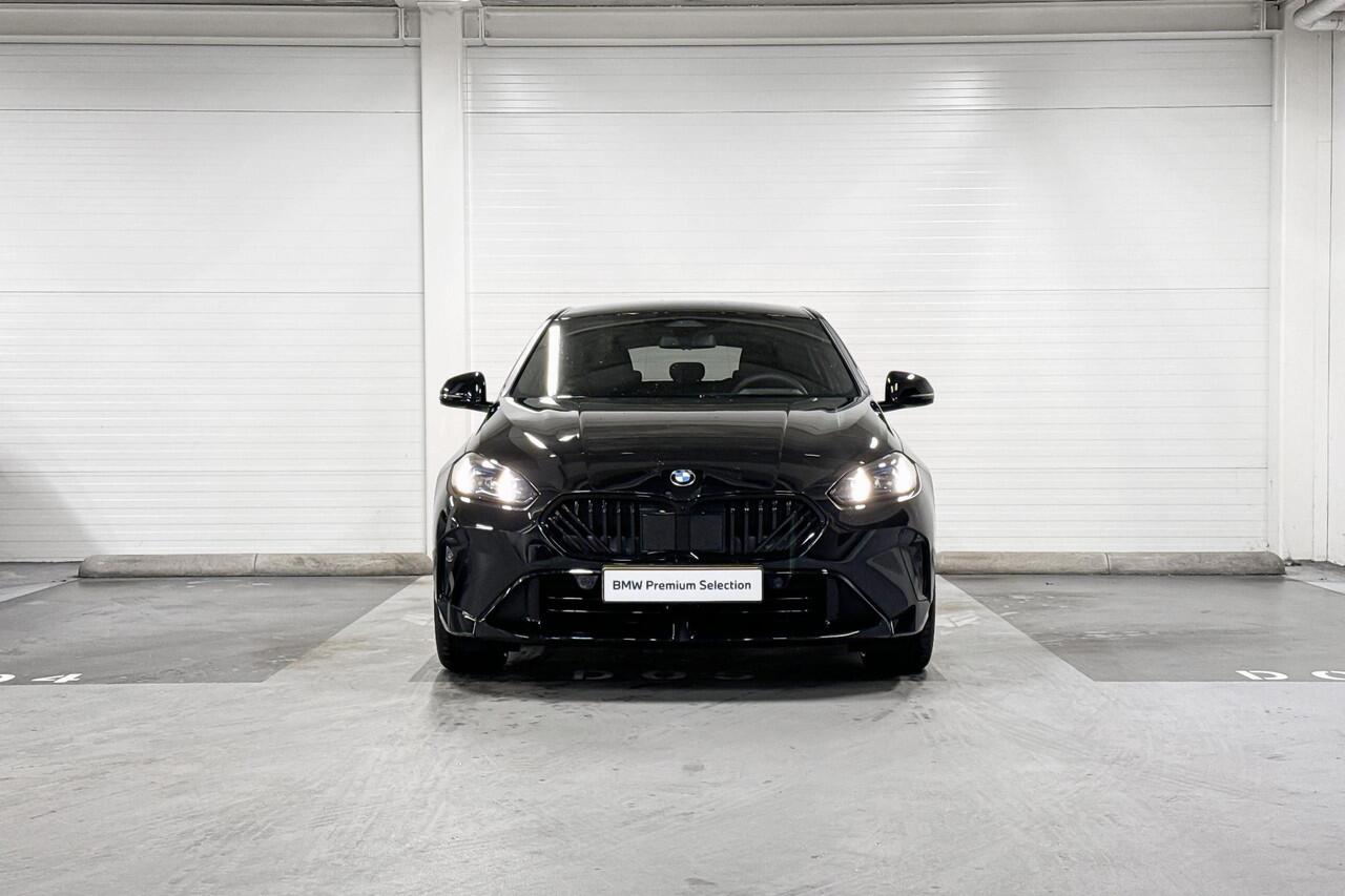 BMW 1-SERIE 123 xDrive | M-Sport Pro | Innovation Pack | Head-up Display | Harman/Kardon | Comfort Access | Selections