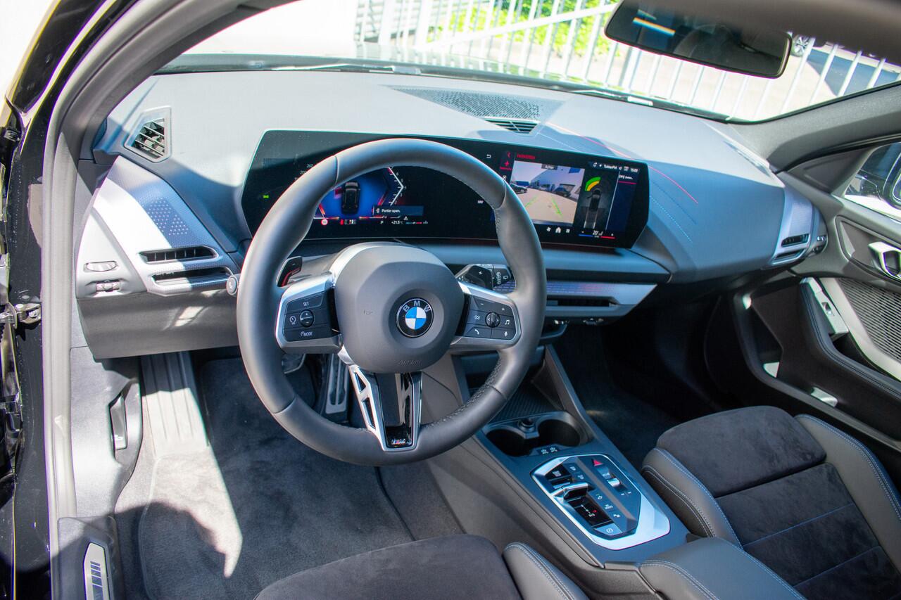 BMW 1-SERIE 120 M Sport Design Edition -ACC-Dab-Trekhaak-