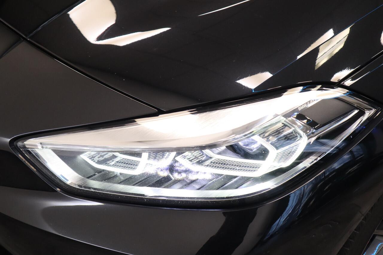 BMW 1-SERIE 120i M-Sport Navigatie Full-led 24 maanden garantie mogelijk (*vraag naar de voorwaarden)