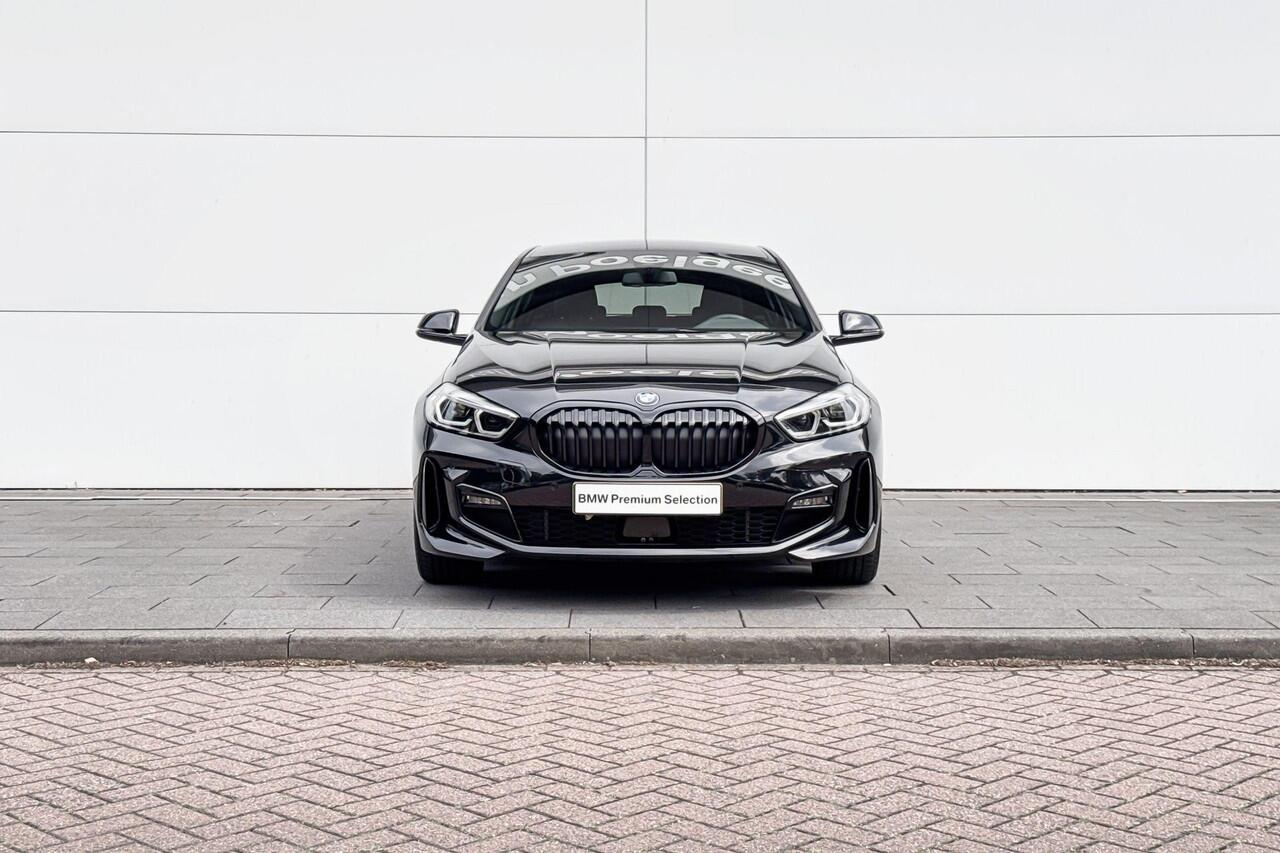 BMW 1-SERIE 118i | Selections