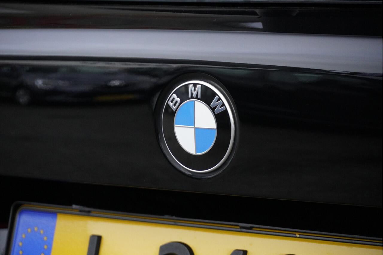 BMW 1-SERIE 116i Automaat! 5drs Sport Business Edition BJ2021 Lmv 17" | Led V+A | Pdc | Navi | Dashboard verlichting | Virtual cockpit | Climate control | Cruise control | Sportstoelen | Verwarmde voorstoelen | Getint glas