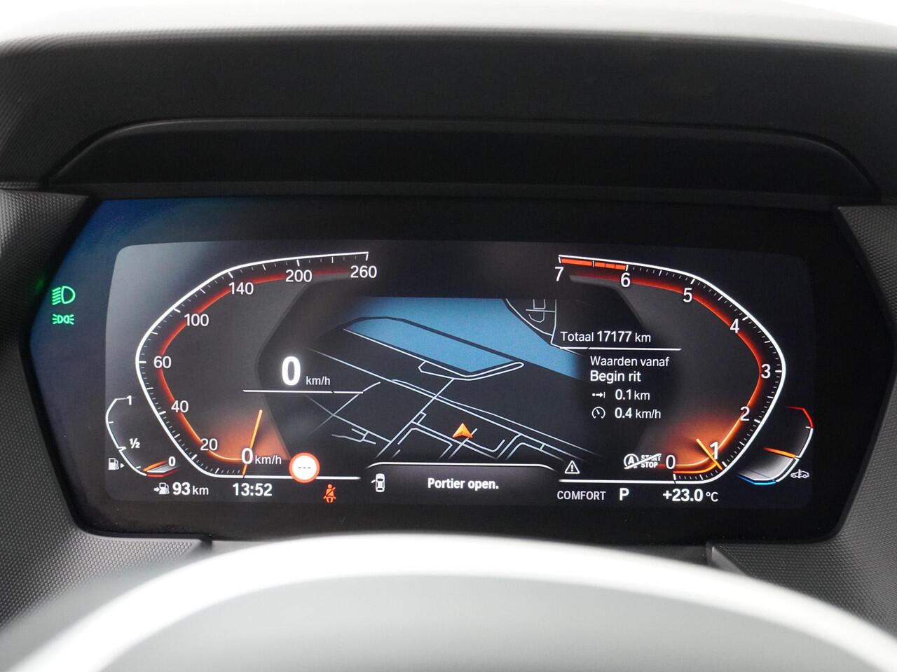 BMW 1-SERIE 118i | M Sport Pro | 19inch | Panoramadak |