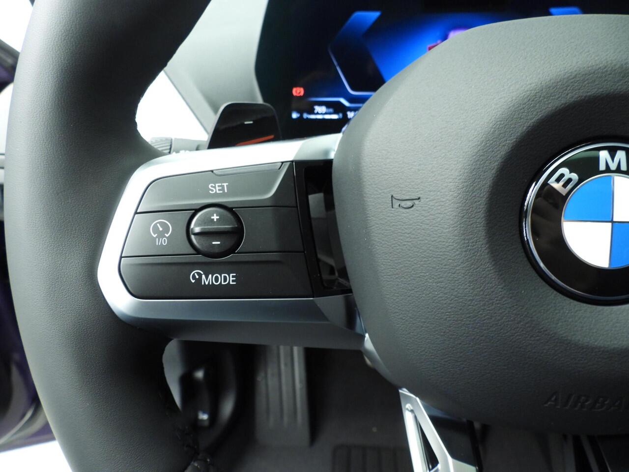 BMW 1-SERIE 5-deurs 120 | M Sportpakket Pro | Innovation Package