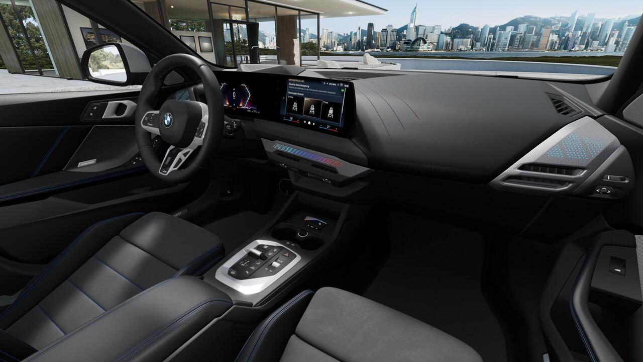 BMW 1-SERIE 120 High Executive M Sport Automaat / Panoramadak / Sportstoelen / M Adaptief onderstel / Comfort Access / Adaptieve LED / Head-Up / Harman-Kardon