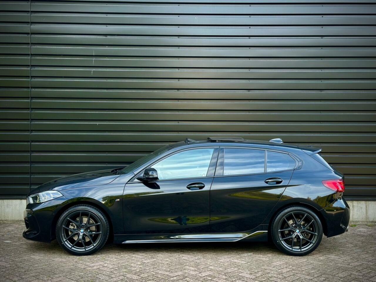 BMW 1-SERIE 118i M-PERF. M135 PANO|SCHAALSTOEL|HUD|CAMERA