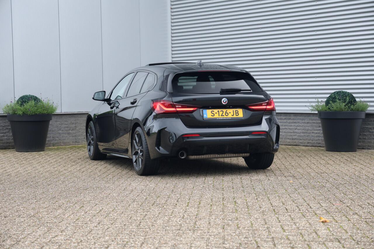 BMW 1-SERIE 118i M-Sport Aut. NAP|Pano|Stoelvw|Cam|Trekhaak|Leder