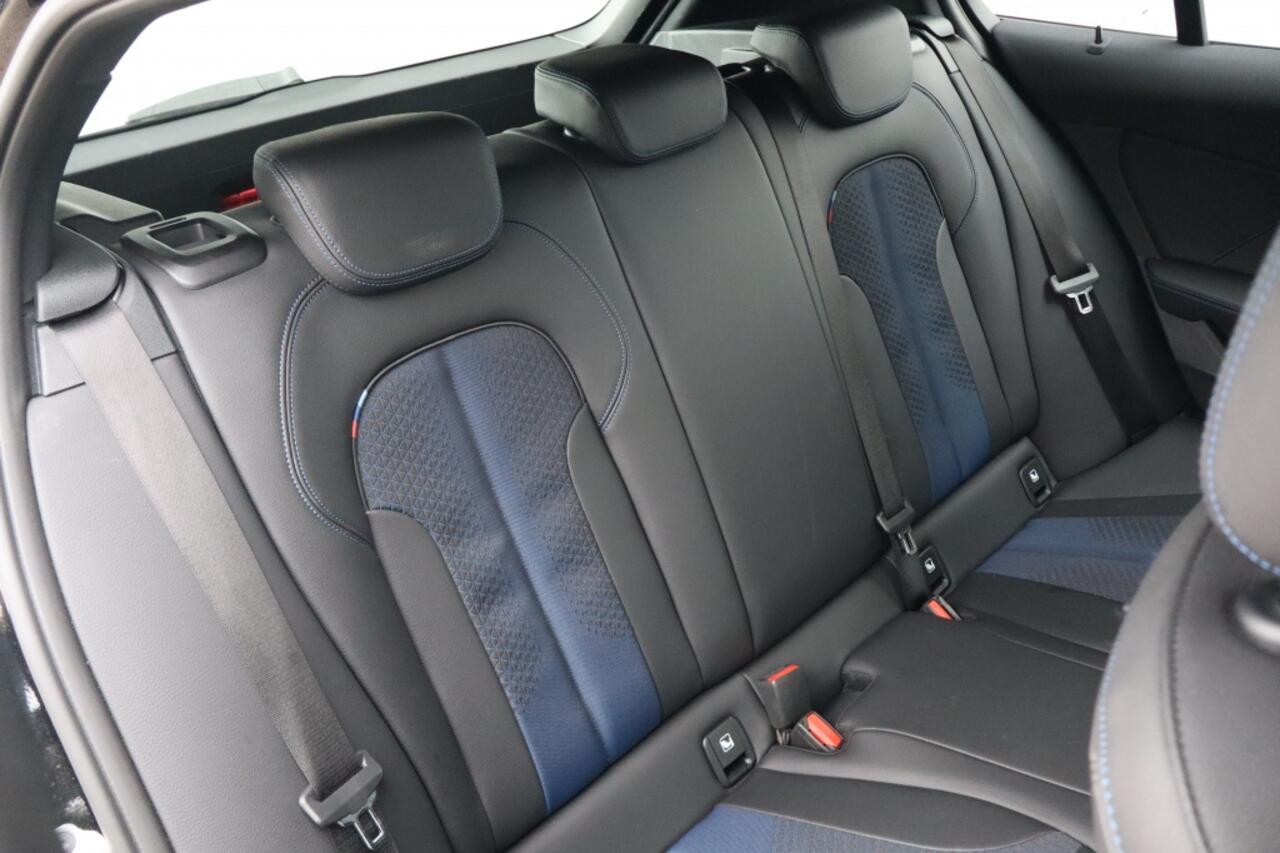 BMW 1-SERIE 118i M Sport I Geen Import I M pakket | Carplay | Compleet