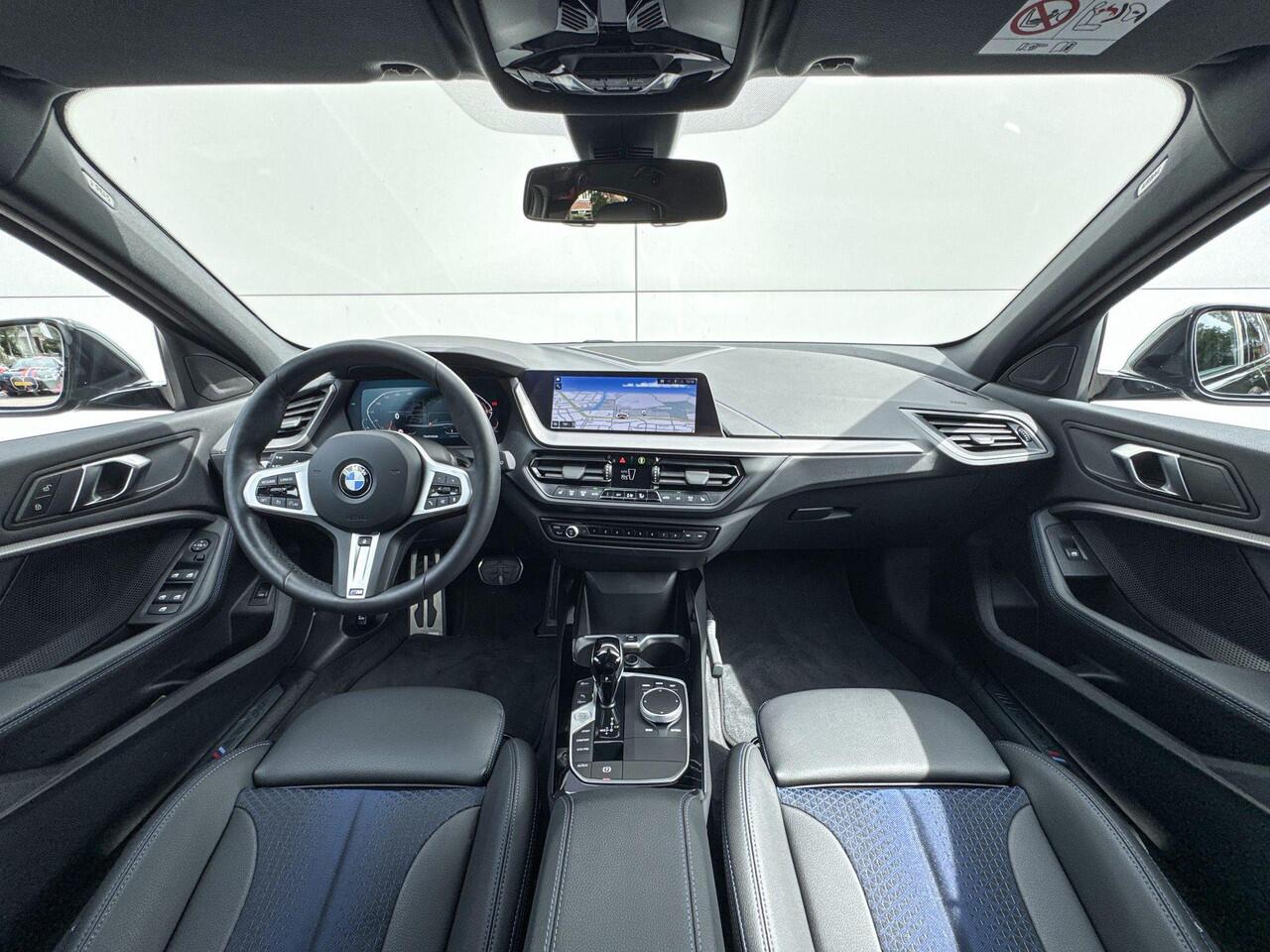 BMW 1-SERIE 118i | Selections