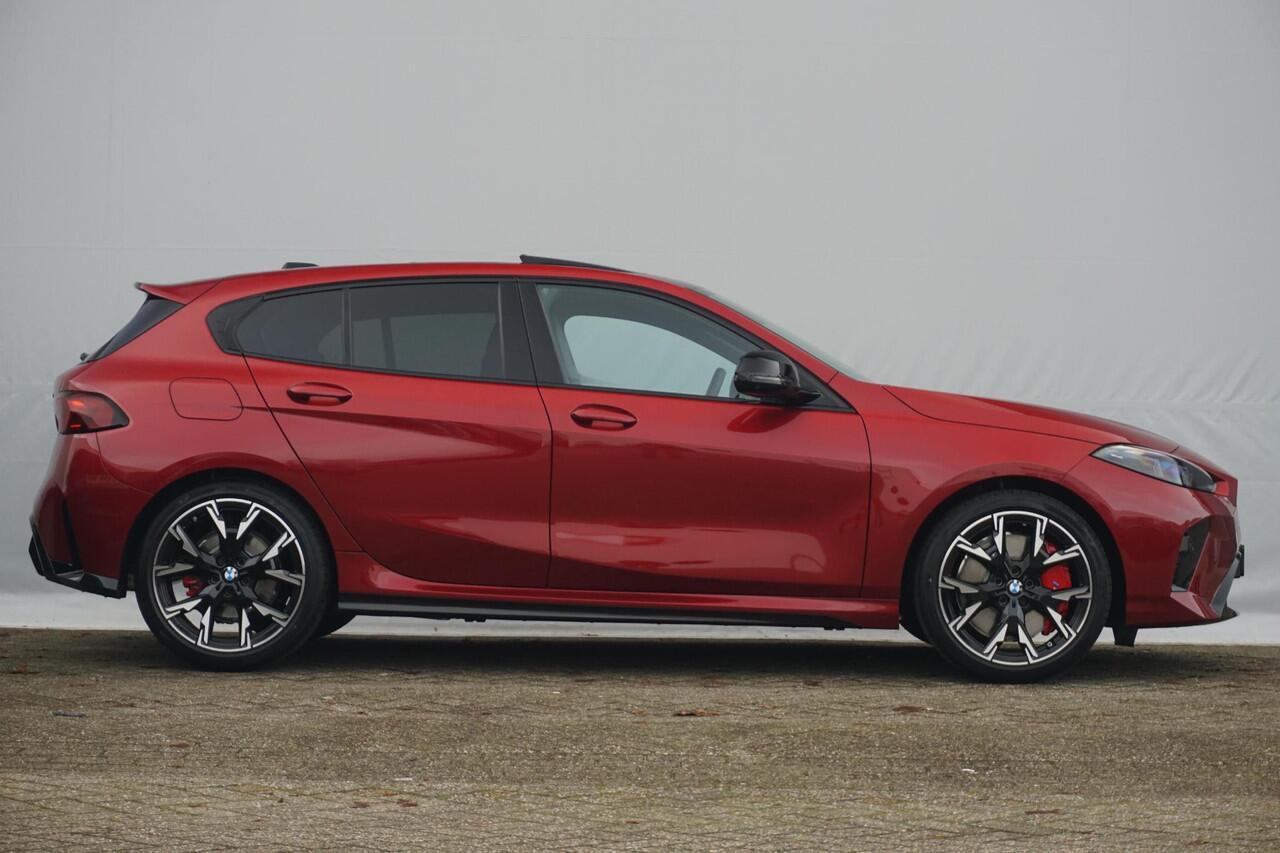 BMW 1-SERIE 120 | M Sportpakket Pro | Equipment Pack Pro