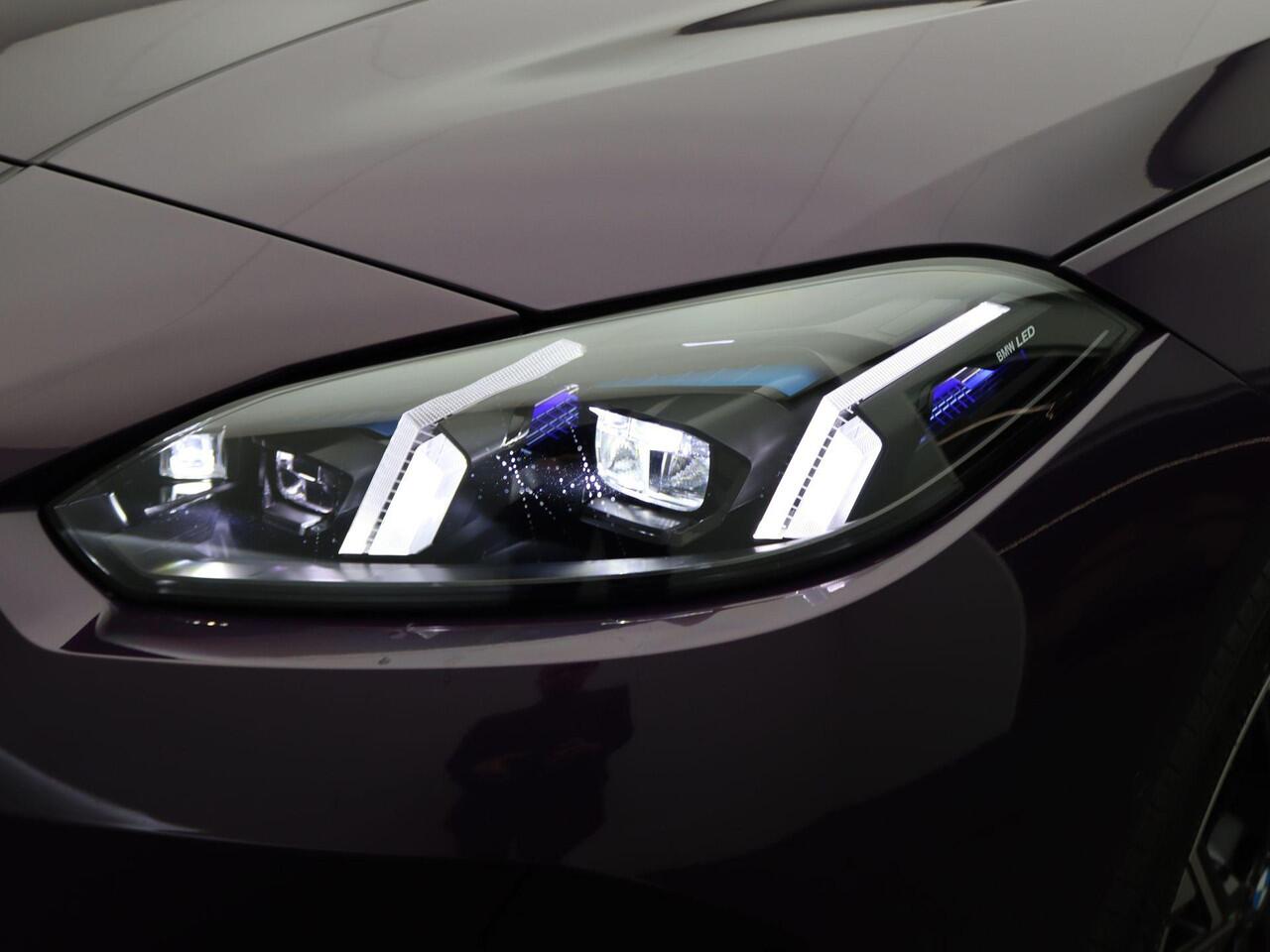 BMW 1-SERIE 120 M Sport Package Pro | Equipment Package