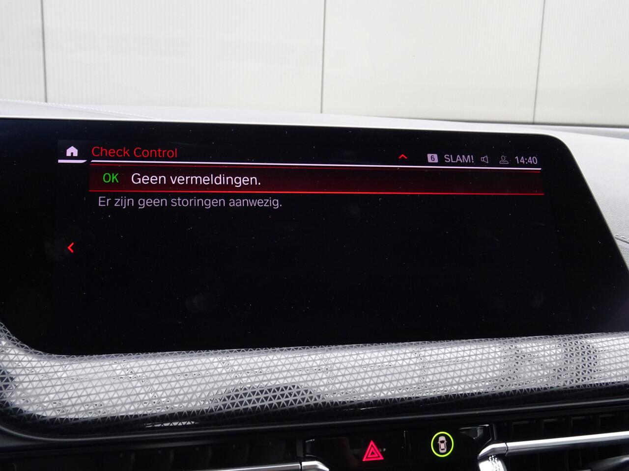 BMW 1-SERIE 118i High Executive Edition * CARPLAY * DEALER ONDERH. !!