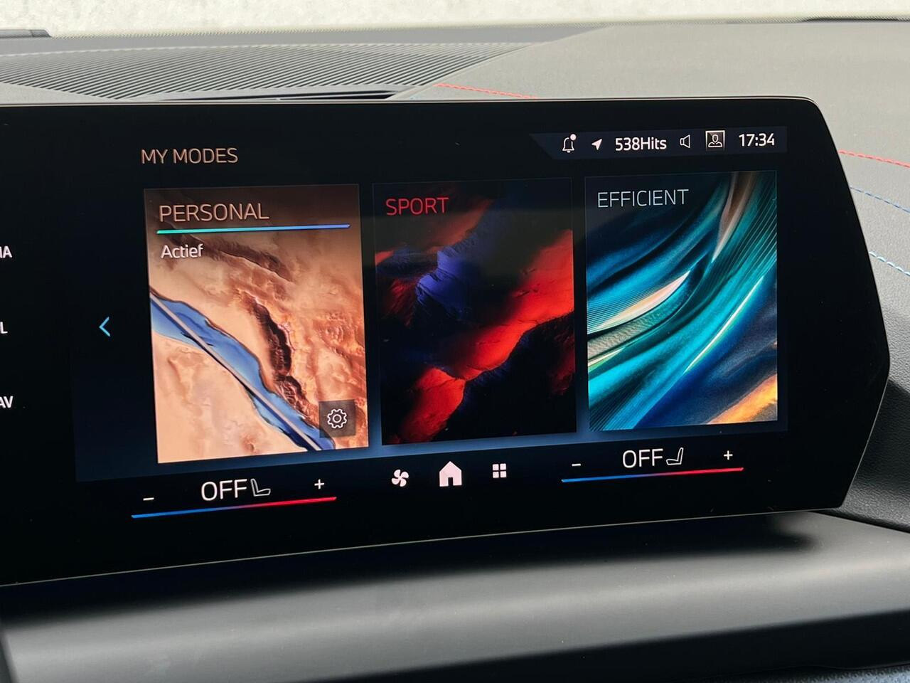 BMW 1-SERIE 120i 5drs. M-Sportpakket | Trekhaak | Harman/Kardon | Driving Assistant Plus | Panoramadak