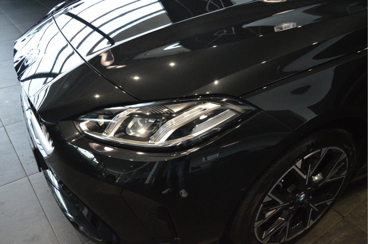 BMW 1-SERIE 120 M Sport navi camera led cruise 18 inch nieuw model !!