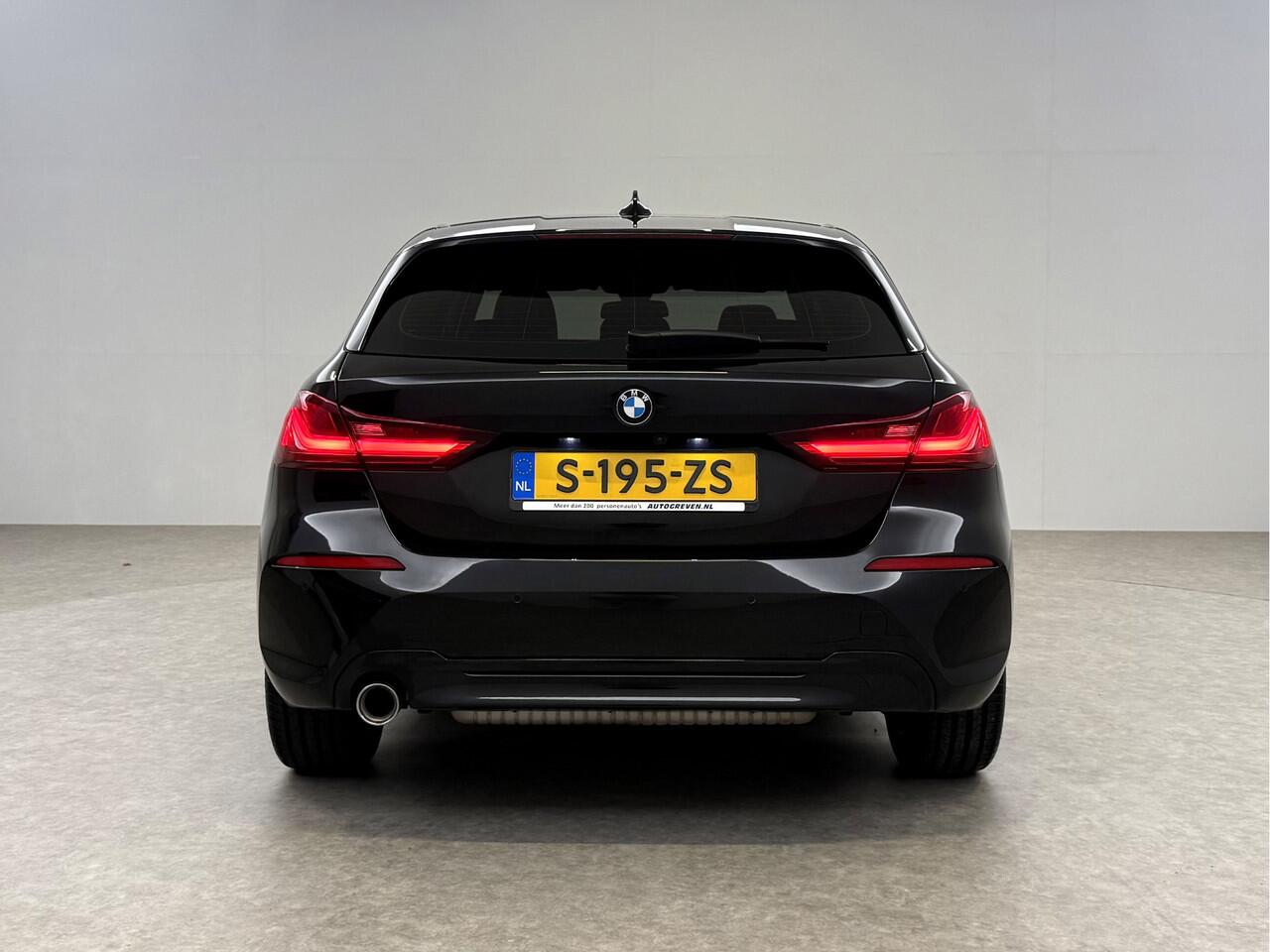 BMW 1-SERIE 118i | Camera | Sfeer | Virtual | Carplay | Cruise | Parkeersens. | NAP