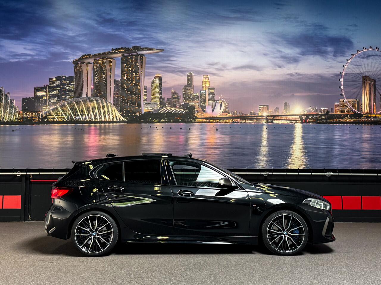 BMW 1-SERIE M135i xDrive High Ex H/K|Schuifdak|Camera|Leder