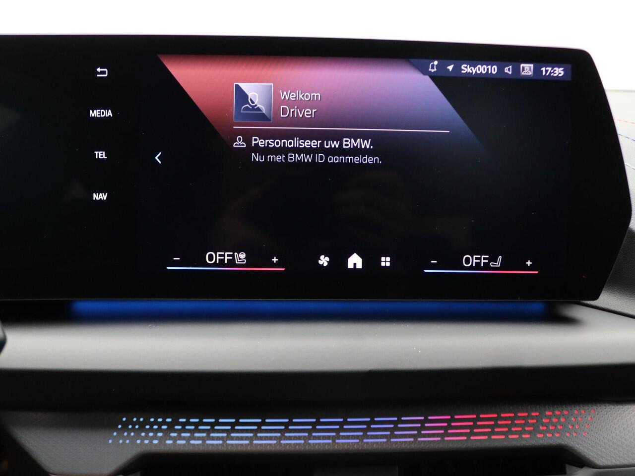 BMW 1-SERIE 120 M Sportpakket Pro | Premium Pakket | Stuurwielrand Verwarmd | Comfort Access | 19''