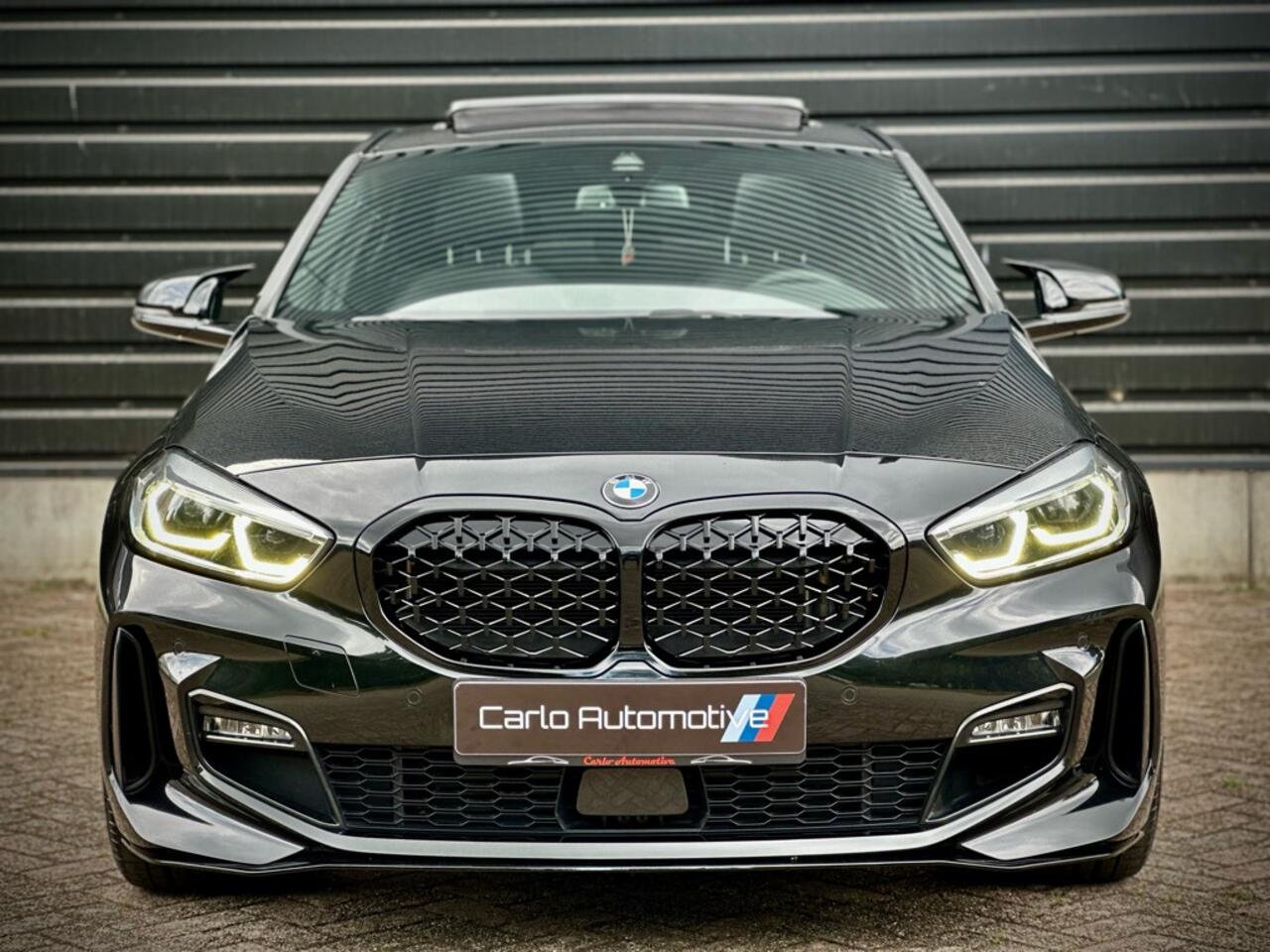 BMW 1-SERIE 118i M135 M-PERFORMANCE PANO|H/K|CAMERA|LEDER