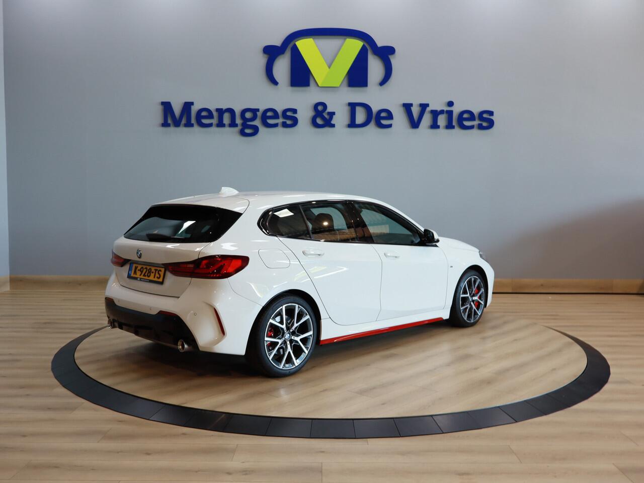 BMW 1-SERIE 128ti M Sport | 266 PK | LED | Airco ECC | Sfeer | Apple Carplay Android Auto | DAB