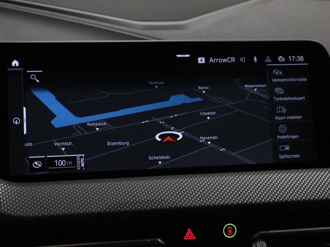 BMW 1-SERIE 118i Automaat Sportline Business Edition | Navigatie | Cruise control | LED Parkeersensor achter | Navigatie | Apple Carplay/ Android Auto | Lichtmetalen velgen | Digitale Cockpit