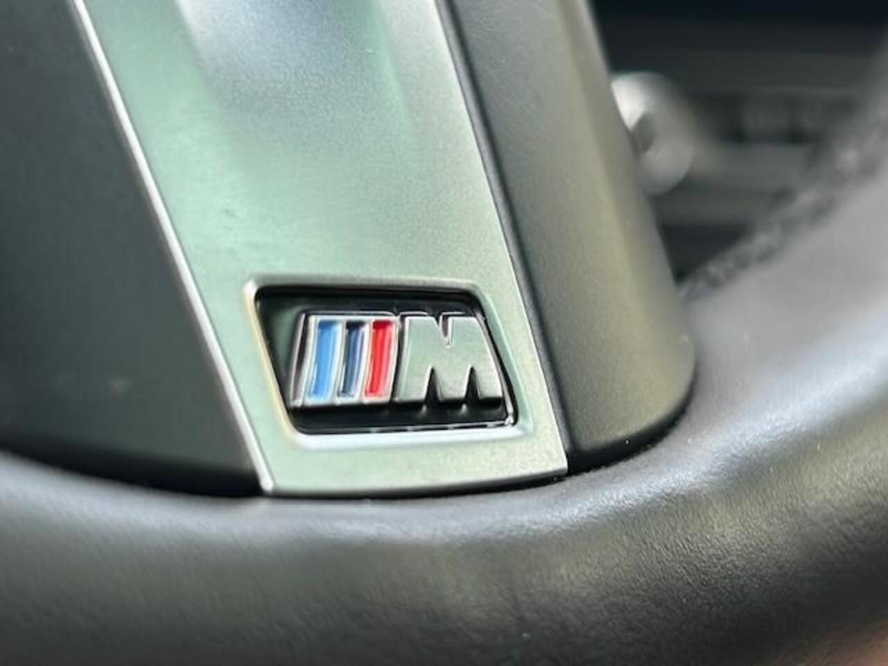 BMW 1-SERIE 118i M-Sport l Panorama l Harman/Kardon l M-sport l Apple Carplay l