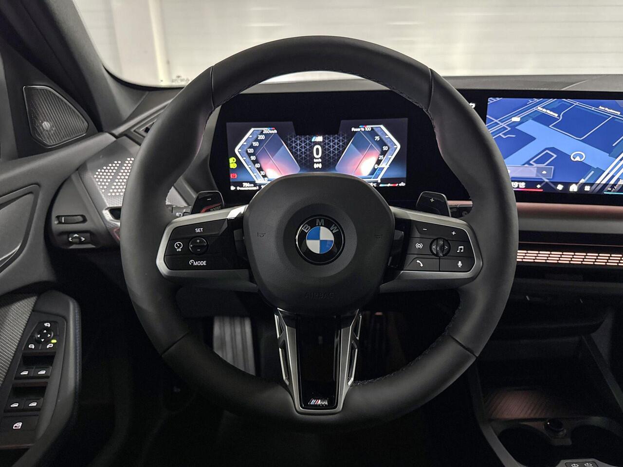 BMW 1-SERIE 120 | M-Sport Pro | Premium Pack | Driving Assistant | Harman/Kardon | Comfort Access