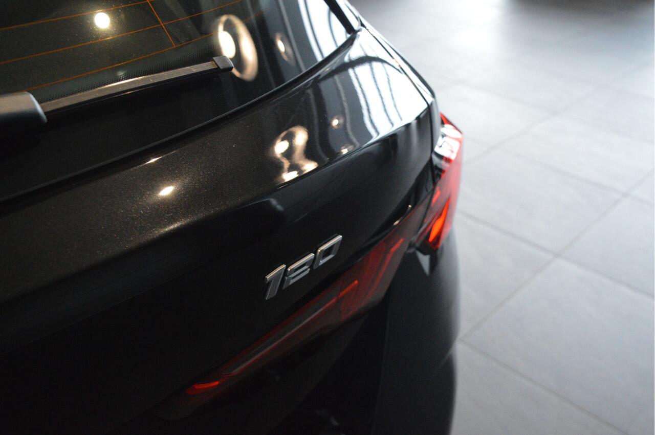 BMW 1-SERIE 120 M Sport navi camera led pdc cruise 18 inch !!