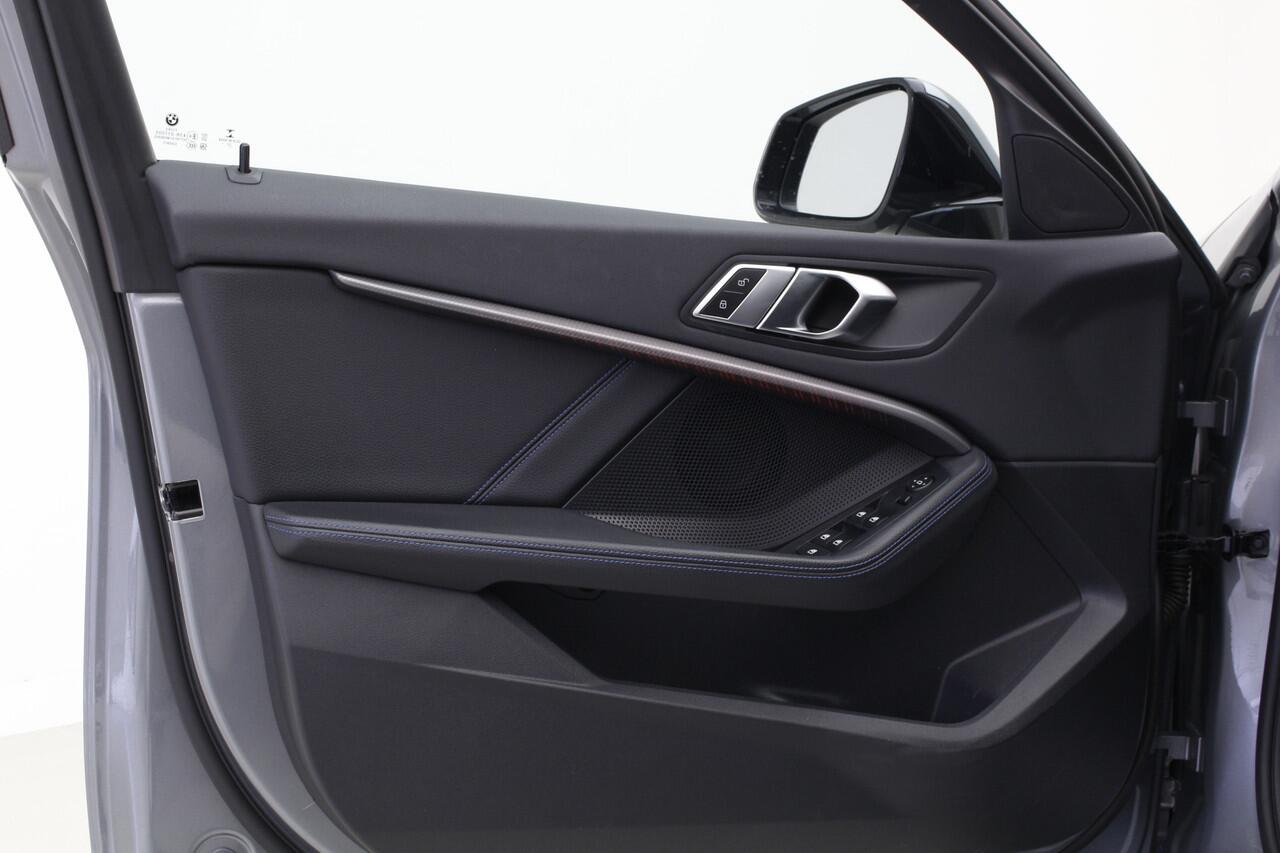 BMW 1-SERIE 120i M-Sport | Camera | 50-Jahre | Hifi |