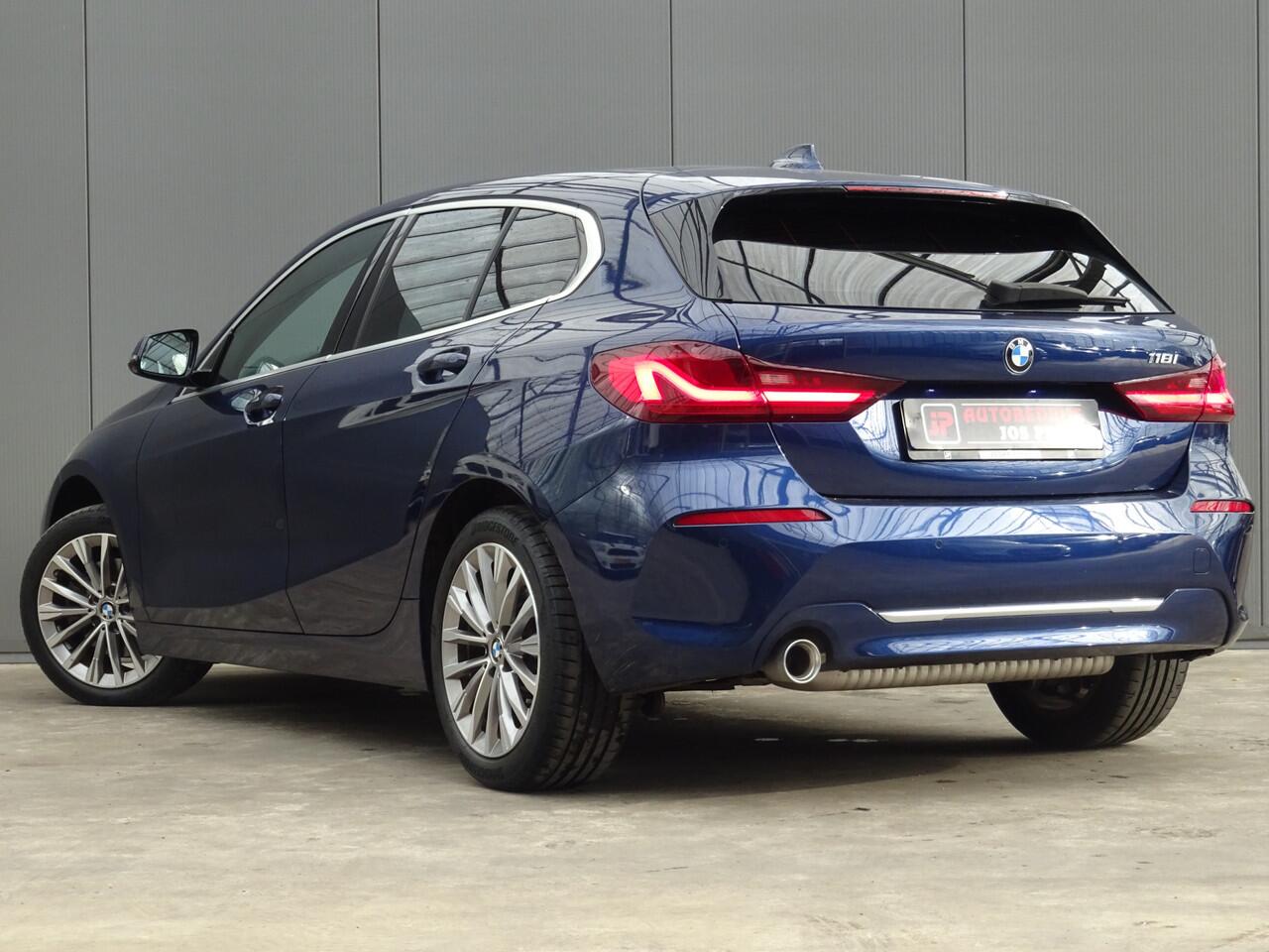 BMW 1-SERIE 118i High Executive Edition * CARPLAY * DEALER ONDERH. !!