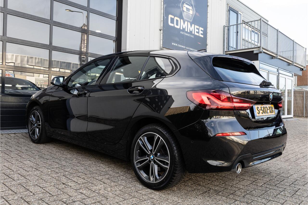 BMW 1-SERIE 118i Sport Line Business Edition ?CAM?NAV?Apple?CC