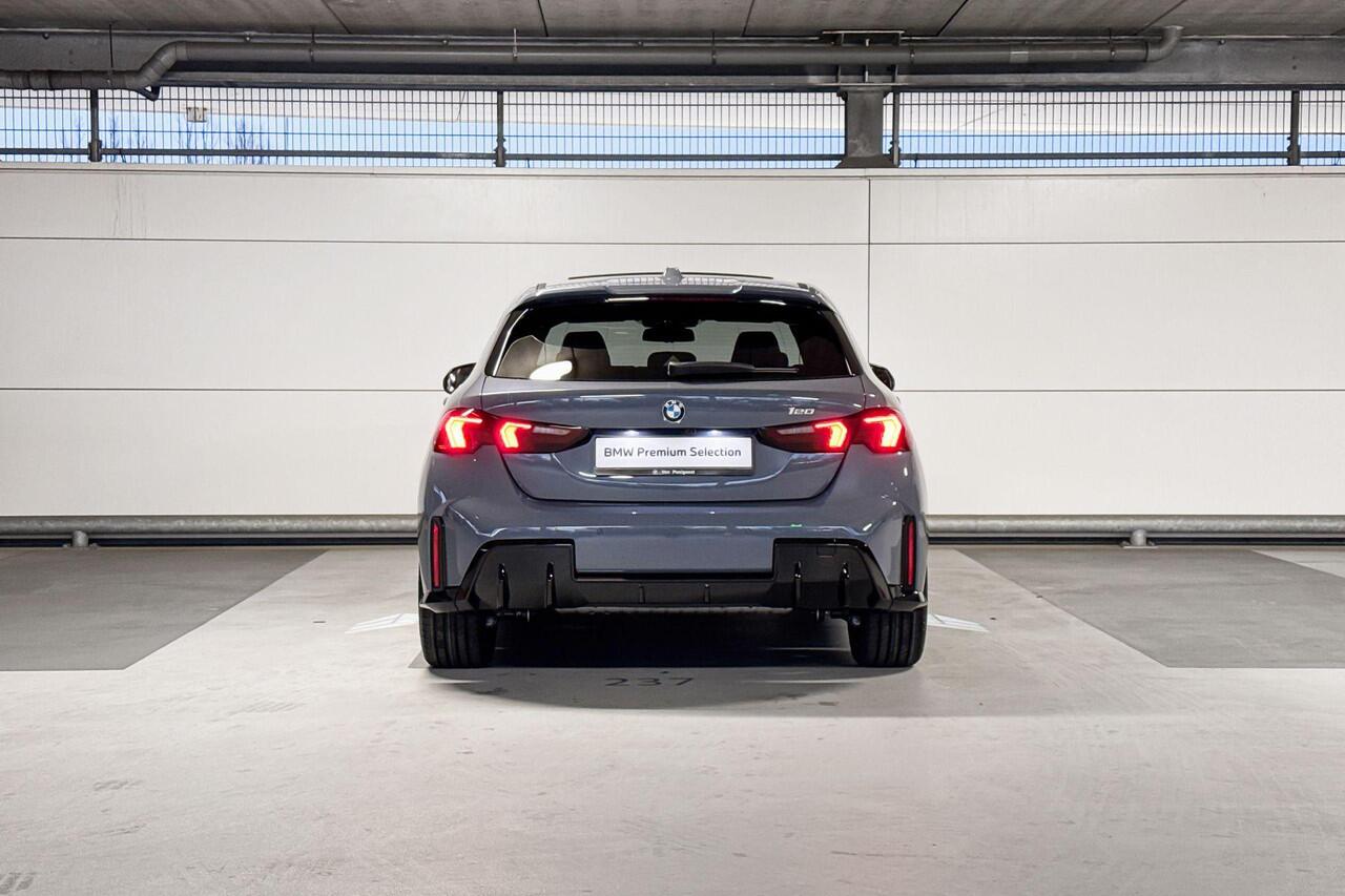 BMW 1-SERIE 120 M Sport Design Edition | M Sportpakket Pro | Premium Pack